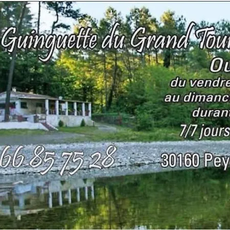 Le Nid Douillet De *